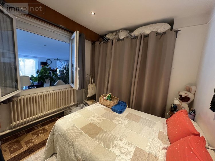 Immeuble a vendre Caulnes 22350 Côtes-d'Armor 179 m2  429590 euros