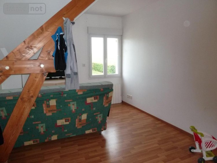 Location maison La Chapelle-Rainsouin 53150 Mayenne 191 m2 8 pièces 740 euros