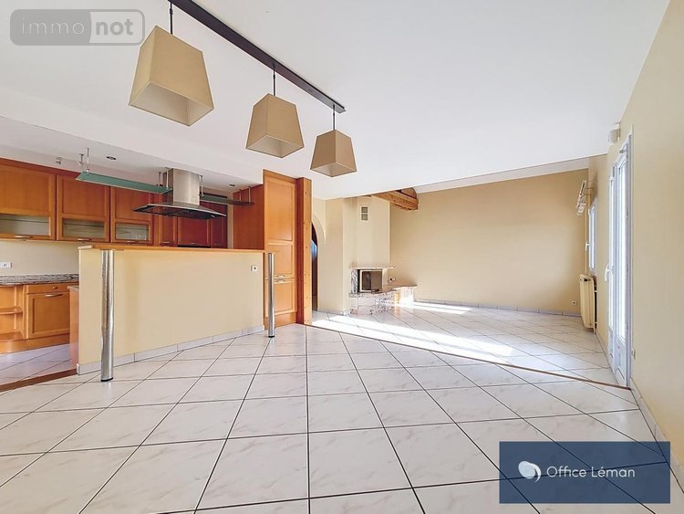 Maison a vendre Prévessin-Moëns 01280 Ain 193 m2  895000 euros