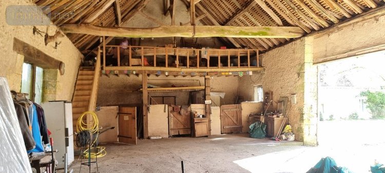 Maison a vendre Nouzilly 37380 Indre-et-Loire 167 m2 6 pièces 384785 euros