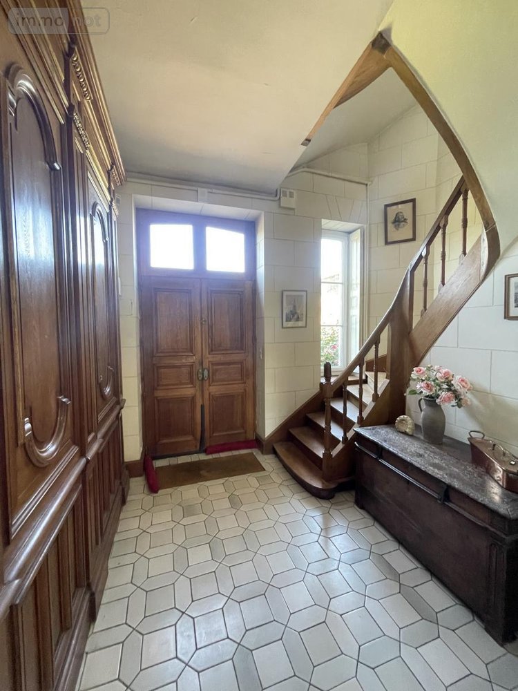 Maison a vendre Montrevault-sur-Èvre 49110 Maine-et-Loire 277 m2 16 pièces 391125 euros