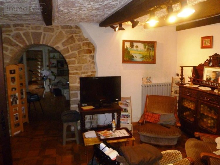 Fonds et murs commerciaux a vendre Guémené-sur-Scorff 56160 Morbihan 100 m2  173680 euros