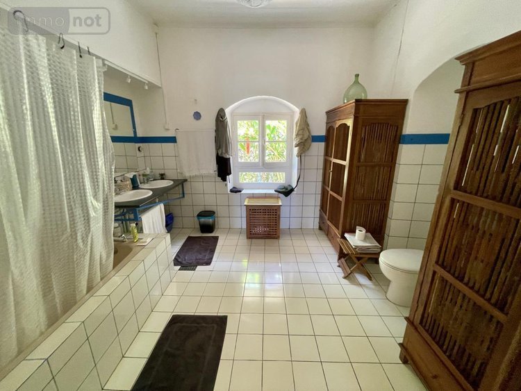 Maison a vendre Saint-Paul 97460 Réunion 250 m2 7 pièces 888500 euros