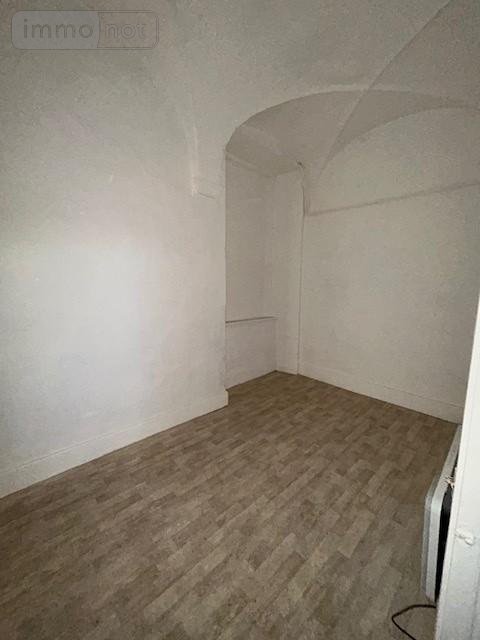 Appartement a vendre Thiers 63300 Puy-de-Dôme 77 m2 4 pièces 37000 euros