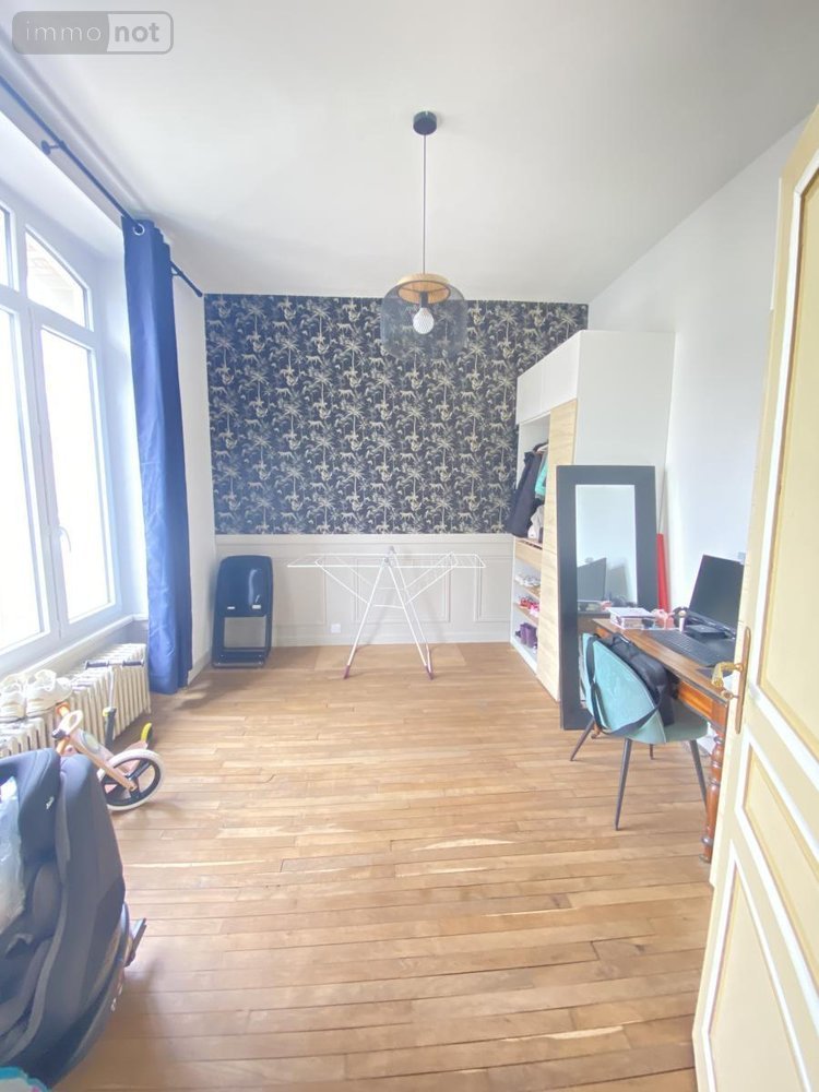 Maison a vendre Loudéac 22600 Côtes-d'Armor 196 m2 8 pièces 296400 euros