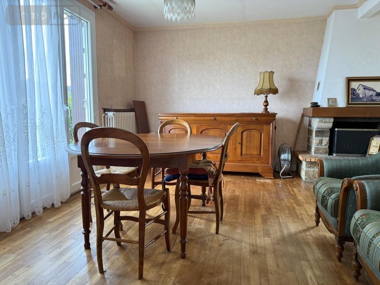 Maison a vendre Guingamp 22200 Côtes-d'Armor 122 m2 6 pièces 138640 euros