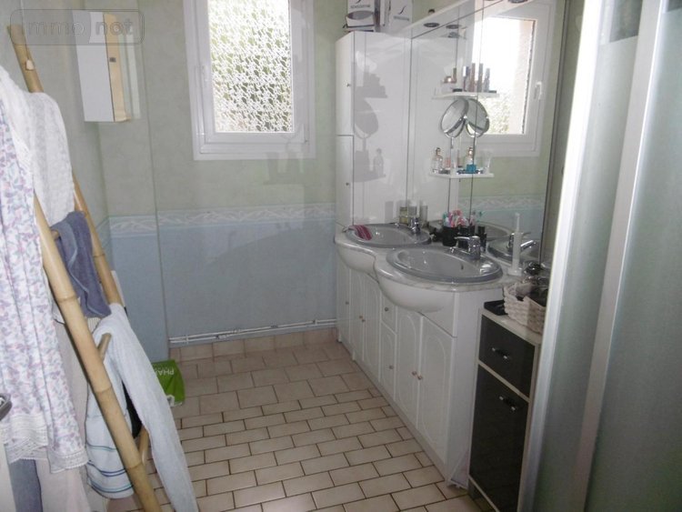 Maison a vendre Souleuvre-en-Bocage 14350 Calvados 124 m2 6 pièces 174000 euros