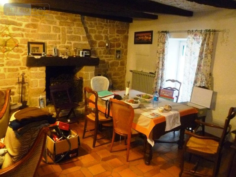 Fonds et murs commerciaux a vendre Guémené-sur-Scorff 56160 Morbihan 100 m2  173680 euros