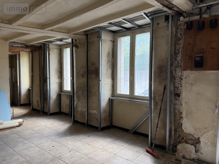 Immeuble a vendre Chemillé-en-Anjou 49120 Maine-et-Loire 146 m2  125760 euros