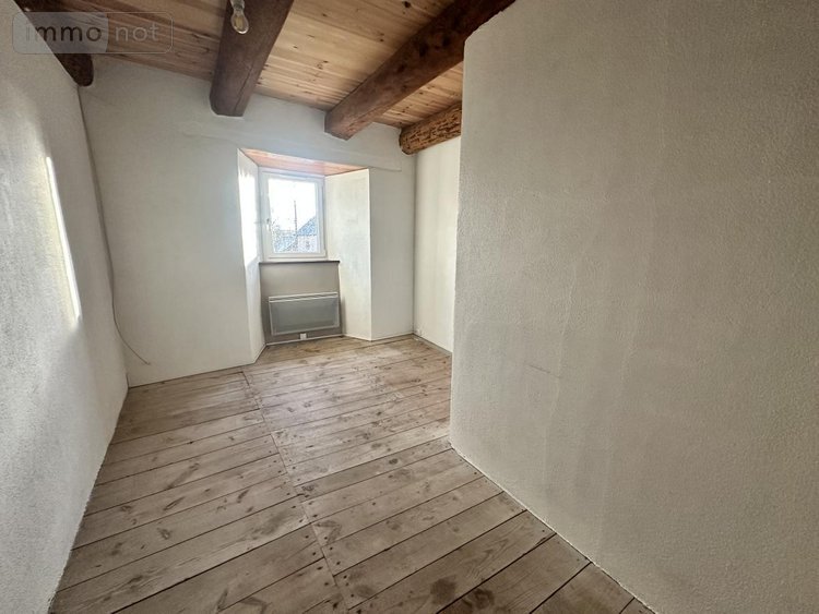 Maison a vendre Les Ternes 15100 Cantal 80 m2  106000 euros