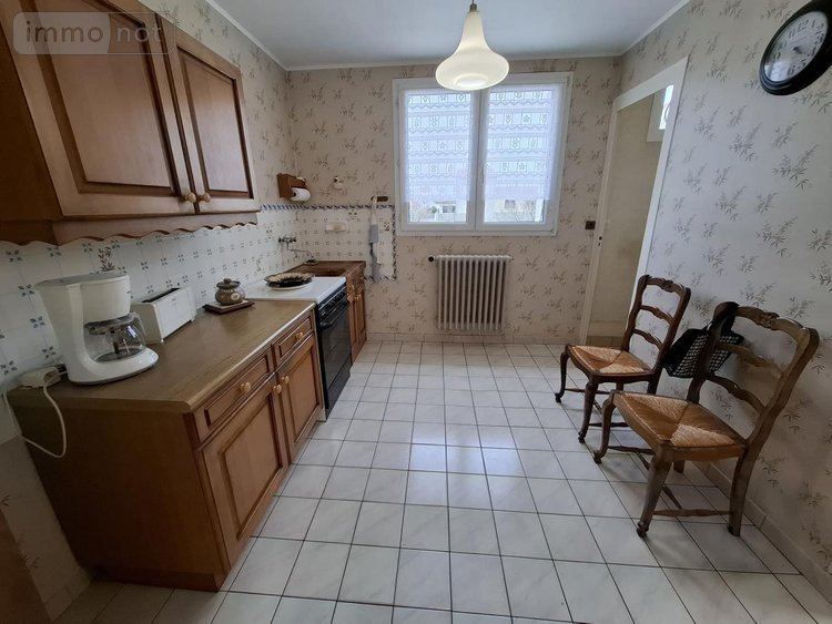 Maison a vendre Saintes 17100 Charente-Maritime 65 m2 4 pièces 167872 euros