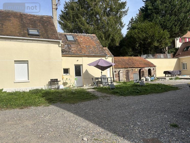 Immeuble a vendre Allonne 60000 Oise 168 m2  431600 euros