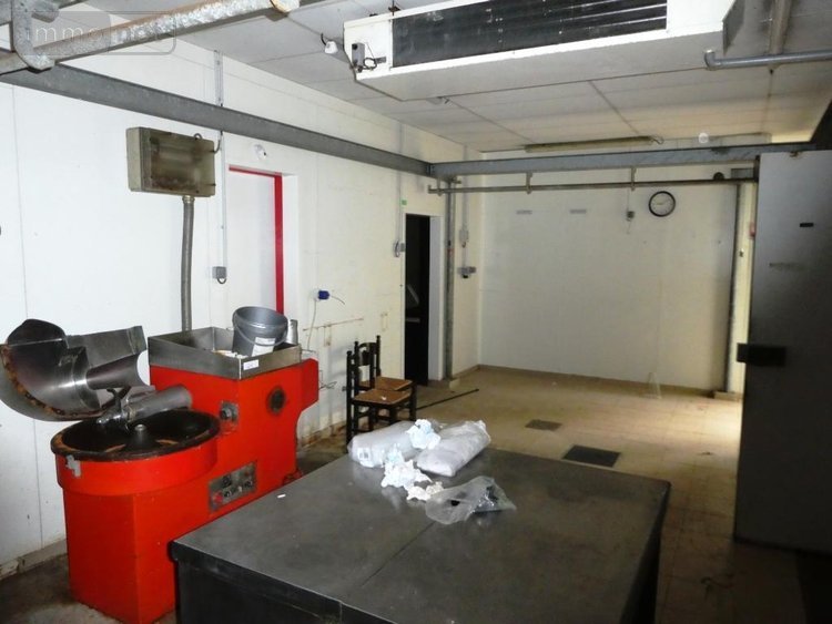 Fonds et murs commerciaux a vendre Saint-Jean-Brévelay 56660 Morbihan 200 m2  116200 euros