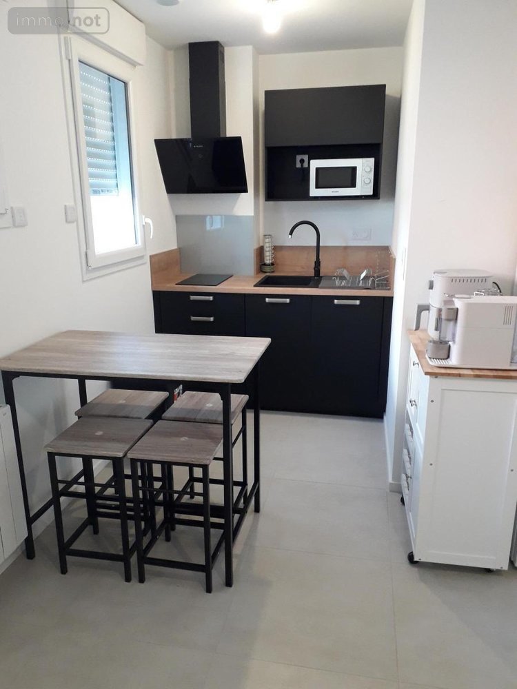 Location appartement Laval 53000 Mayenne 34 m2 1 pièce 510 euros