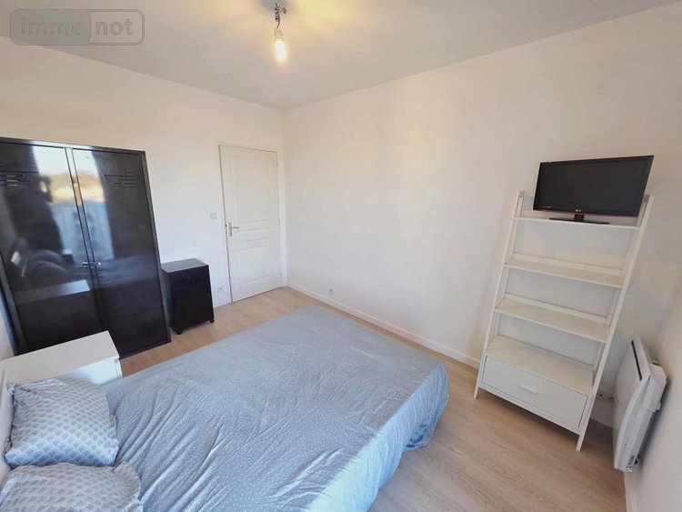 Location appartement Saint-Julien-les-Villas 10800 Aube 41 m2 2 pièces 560 euros