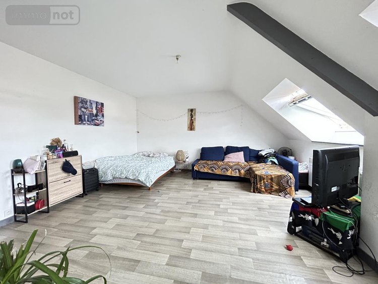 Immeuble a vendre Guer 56380 Morbihan 350 m2  493500 euros