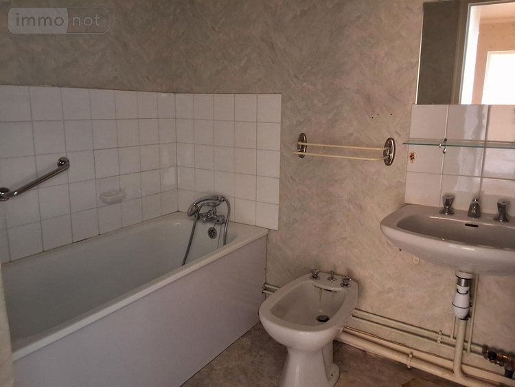 Appartement a vendre Angers 49000 Maine-et-Loire 49 m2 2 pièces 141750 euros