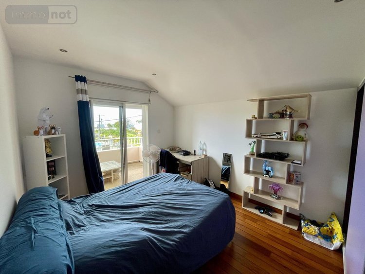 Maison a vendre Saint-Pierre 97410 Réunion 92 m2 4 pièces 325700 euros