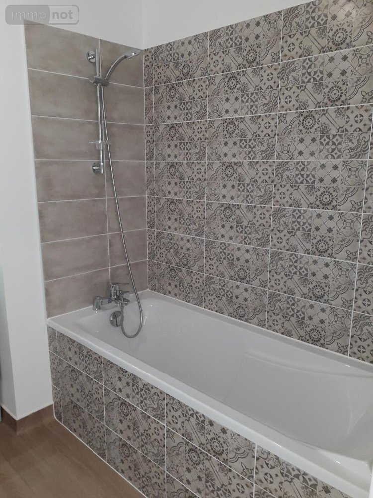 Location appartement Laval 53000 Mayenne 62 m2 3 pièces 785 euros