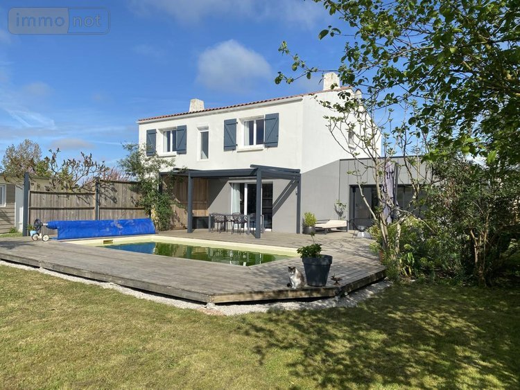 Maison a vendre Saint-Mathurin 85150 Vendée 156 m2  434600 euros