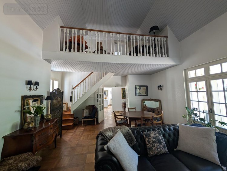 Maison a vendre Pommerit-le-Vicomte 22200 Côtes-d'Armor 180 m2 9 pièces 351750 euros