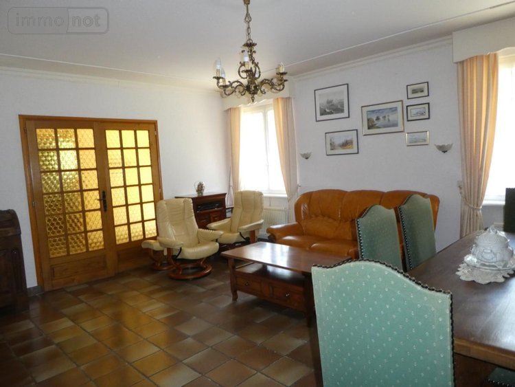 Maison a vendre Plouigneau 29610 Finistère 139 m2 7 pièces 217800 euros
