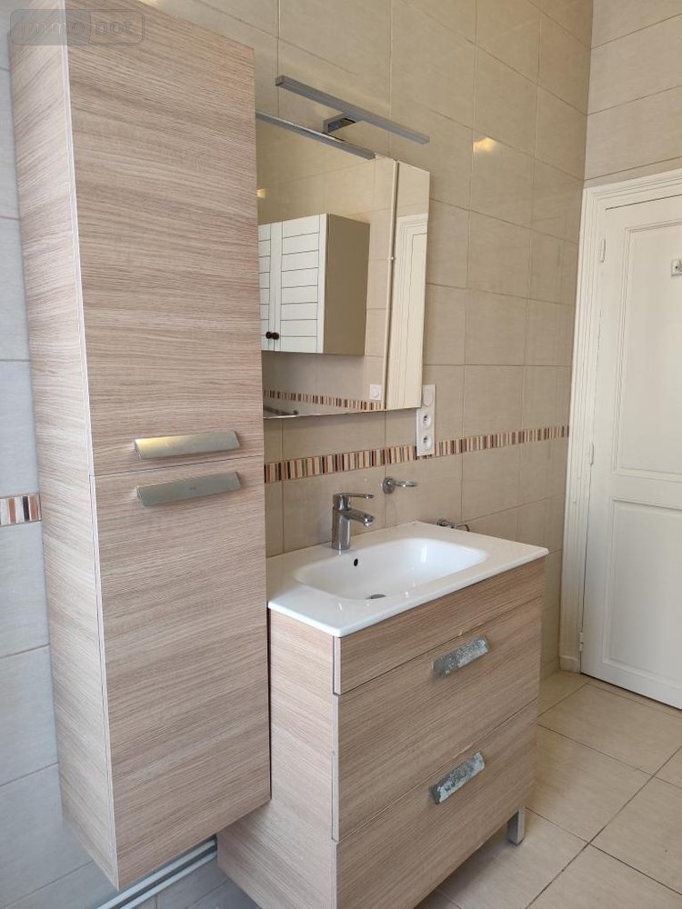 Location appartement Montargis 45200 Loiret 101 m2 3 pièces 764 euros