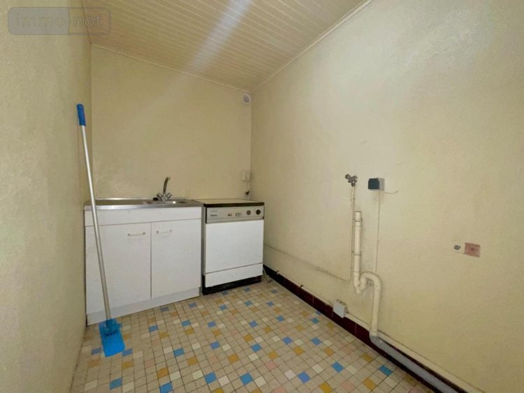 Maison a vendre Saint-Denis-en-Margeride 48700 Lozère 130 m2 8 pièces 95000 euros