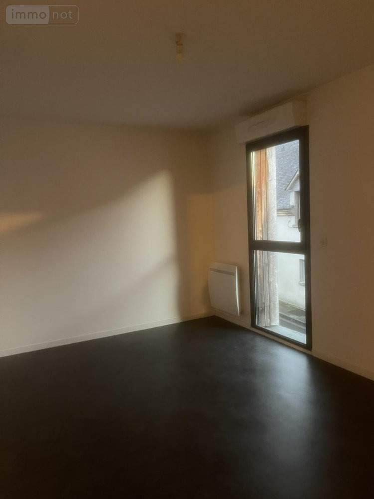 Location appartement Beaumont-Louestault 37360 Indre-et-Loire 44 m2 2 pièces 550 euros