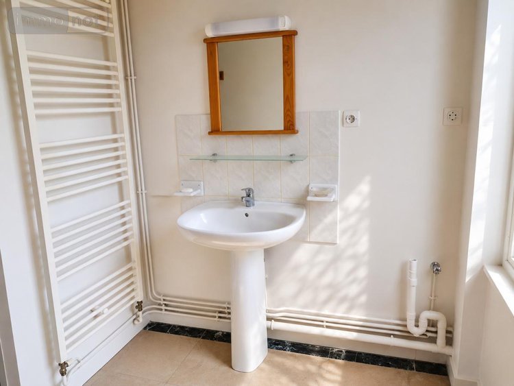 Location appartement Jeumont 59460 Nord 47 m2  650 euros