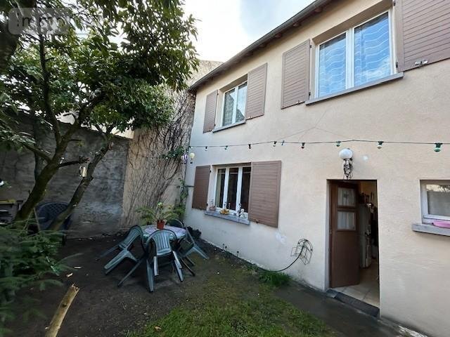 Maison a vendre Pont-du-Château 63430 Puy-de-Dôme 90 m2 5 pièces 157000 euros