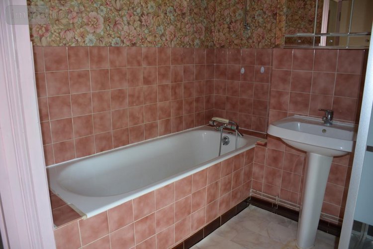 Maison a vendre Viré-en-Champagne 72350 Sarthe 77 m2 6 pièces 85600 euros