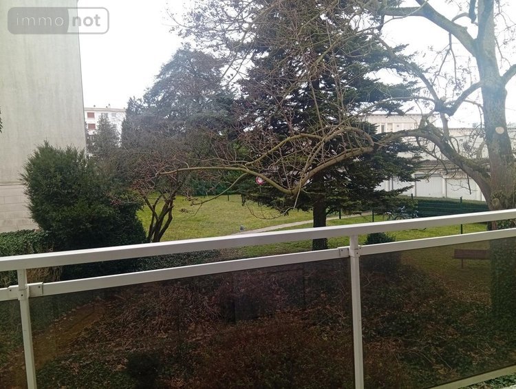 Location appartement Reims 51100 Marne 43 m2 2 pièces 610 euros