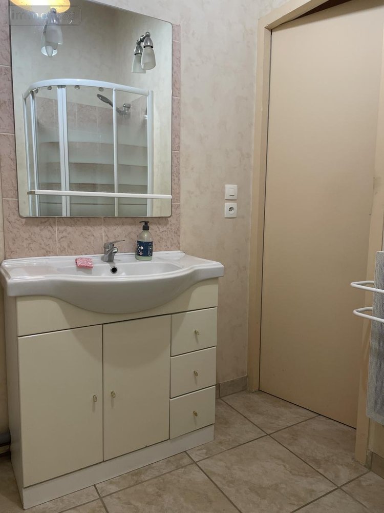 Appartement a vendre Châlons-en-Champagne 51000 Marne 50 m2 3 pièces 55000 euros