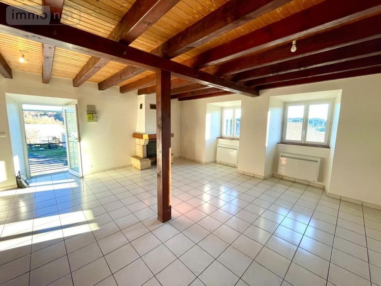 Appartement a vendre Monts-de-Randon 48700 Lozère 96 m2  159000 euros