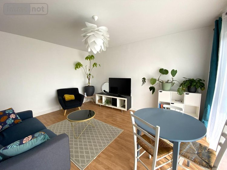 Location maison Verrières-en-Anjou 49480 Maine-et-Loire 62 m2 3 pièces 890 euros