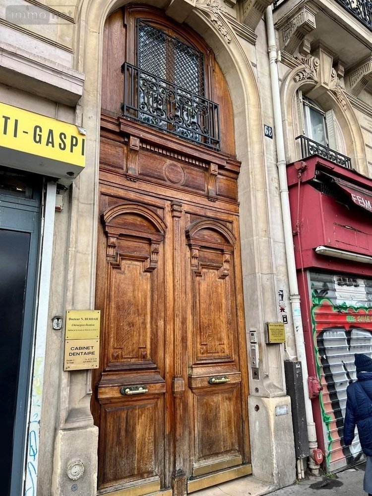 Location appartement Paris 18e arrondissement 75018 Paris 38 m2 2 pièces 1590 euros