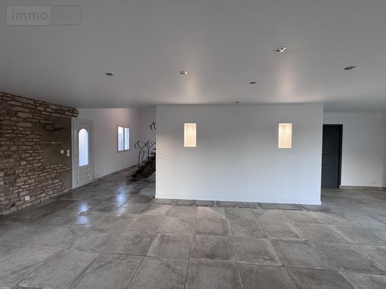 Maison a vendre Échiré 79410 Deux-Sèvres 200 m2 6 pièces 297000 euros