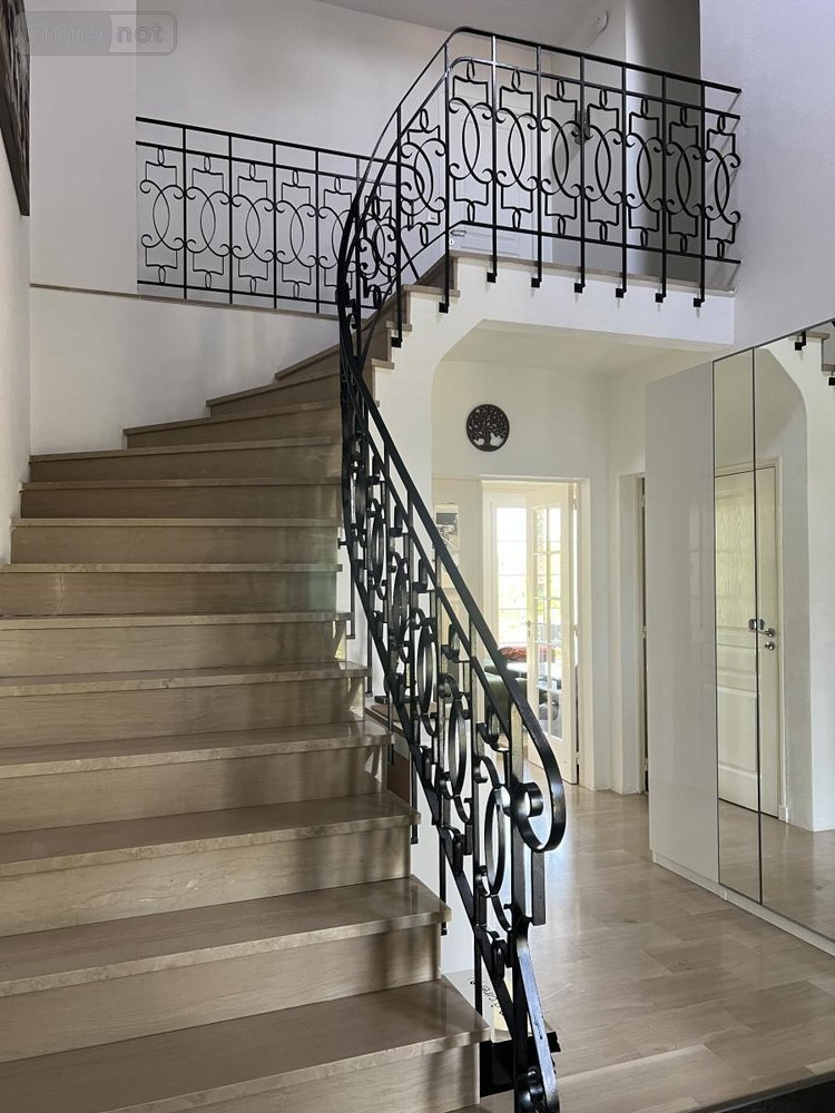 Maison a vendre Rozières-en-Beauce 45130 Loiret 228 m2 7 pièces 385000 euros