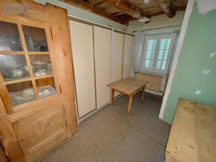 Maison a vendre Saint-Denis-en-Margeride 48700 Lozère 130 m2 8 pièces 95000 euros