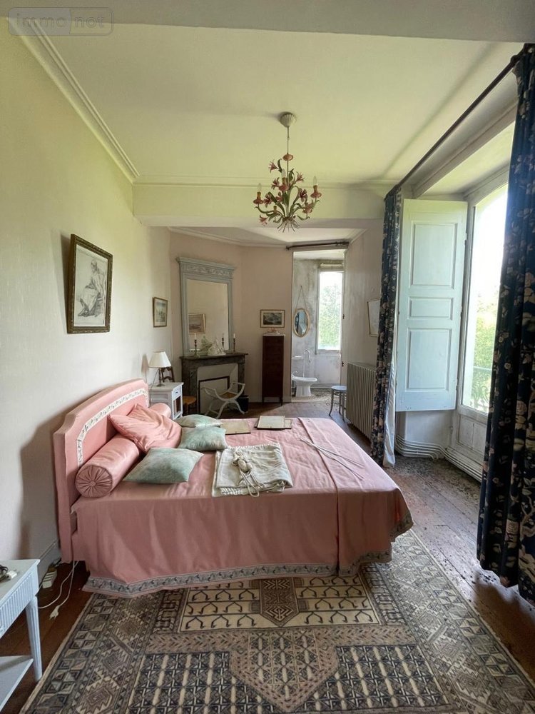 Maison a vendre Val d'Erdre-Auxence 49370 Maine-et-Loire 585 m2 14 pièces 859360 euros