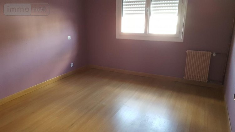 Fonds et murs commerciaux a vendre Loudéac 22600 Côtes-d'Armor 220 m2  213200 euros