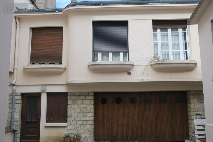 Immeuble a vendre Bourges 18000 Cher 244 m2  343200 euros