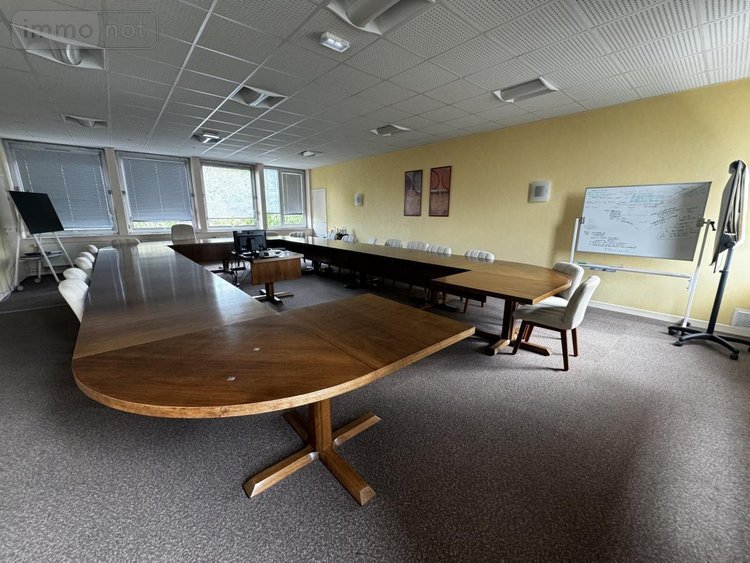 Immeuble a vendre Cambrai 59400 Nord 1500 m2  1370000 euros