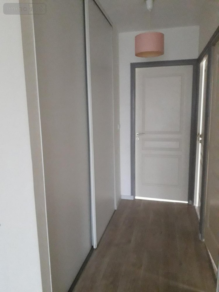 Location appartement Laval 53000 Mayenne 73 m2 3 pièces 750 euros