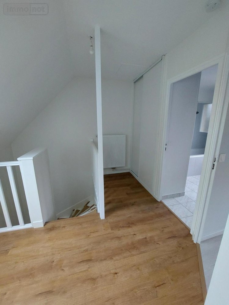 Location maison Heutrégiville 51110 Marne 63 m2 4 pièces 850 euros