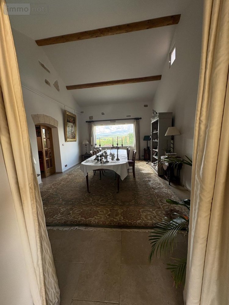 Maison a vendre Dauphin 04300 Alpes-de-Haute-Provence 228 m2  1658000 euros