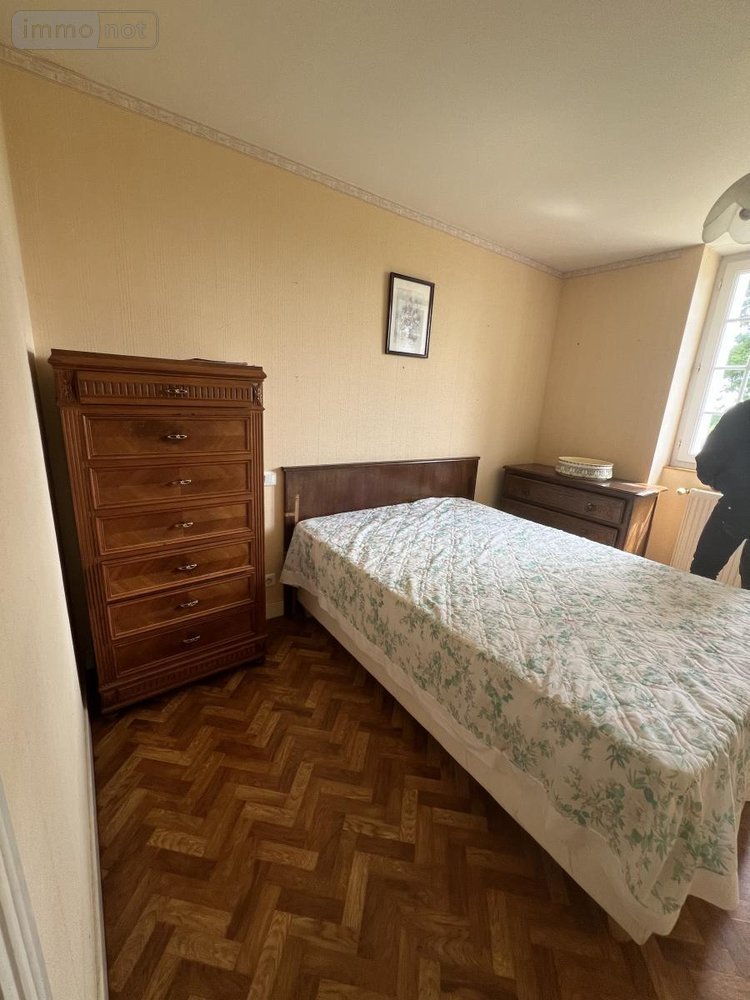 Maison a vendre Mérillac 22230 Côtes-d'Armor 195 m2  199280 euros