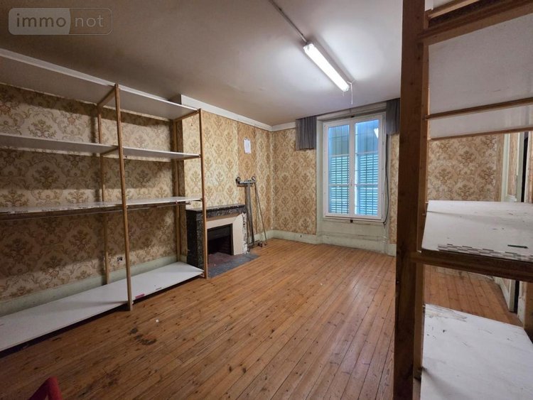 Immeuble a vendre Montargis 45200 Loiret 336 m2  345000 euros