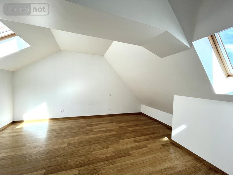 Location maison Ville-Dommange 51390 Marne 126 m2  1035 euros